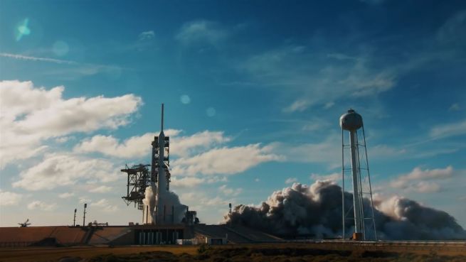 go to Präsentation von SpaceX: Kurzfilm über Falcon Heavy