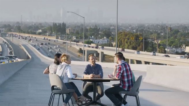 go to Albtraum? Werbung zeigt Picknick auf der Autobahn